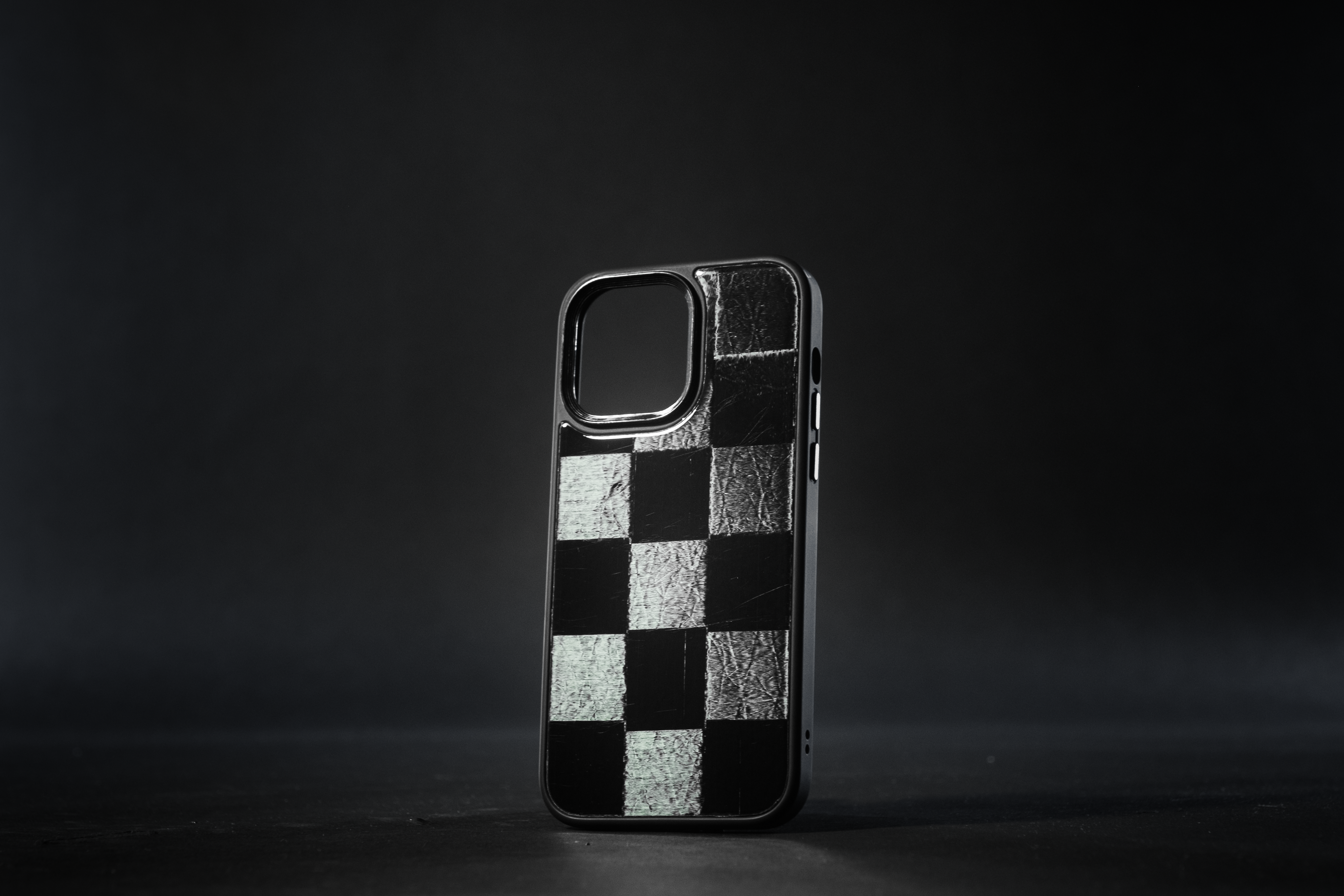 Chessboard Carbon Case